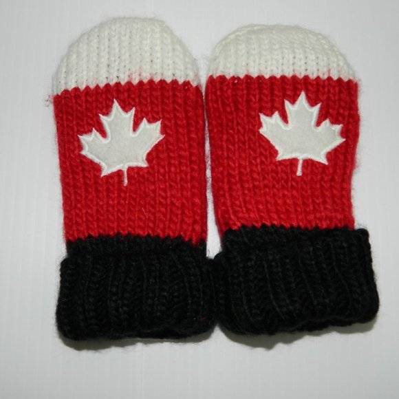 HBC Baby Toddler Canada Olympic Fleece Lined Mitts - Picture 2 of 4